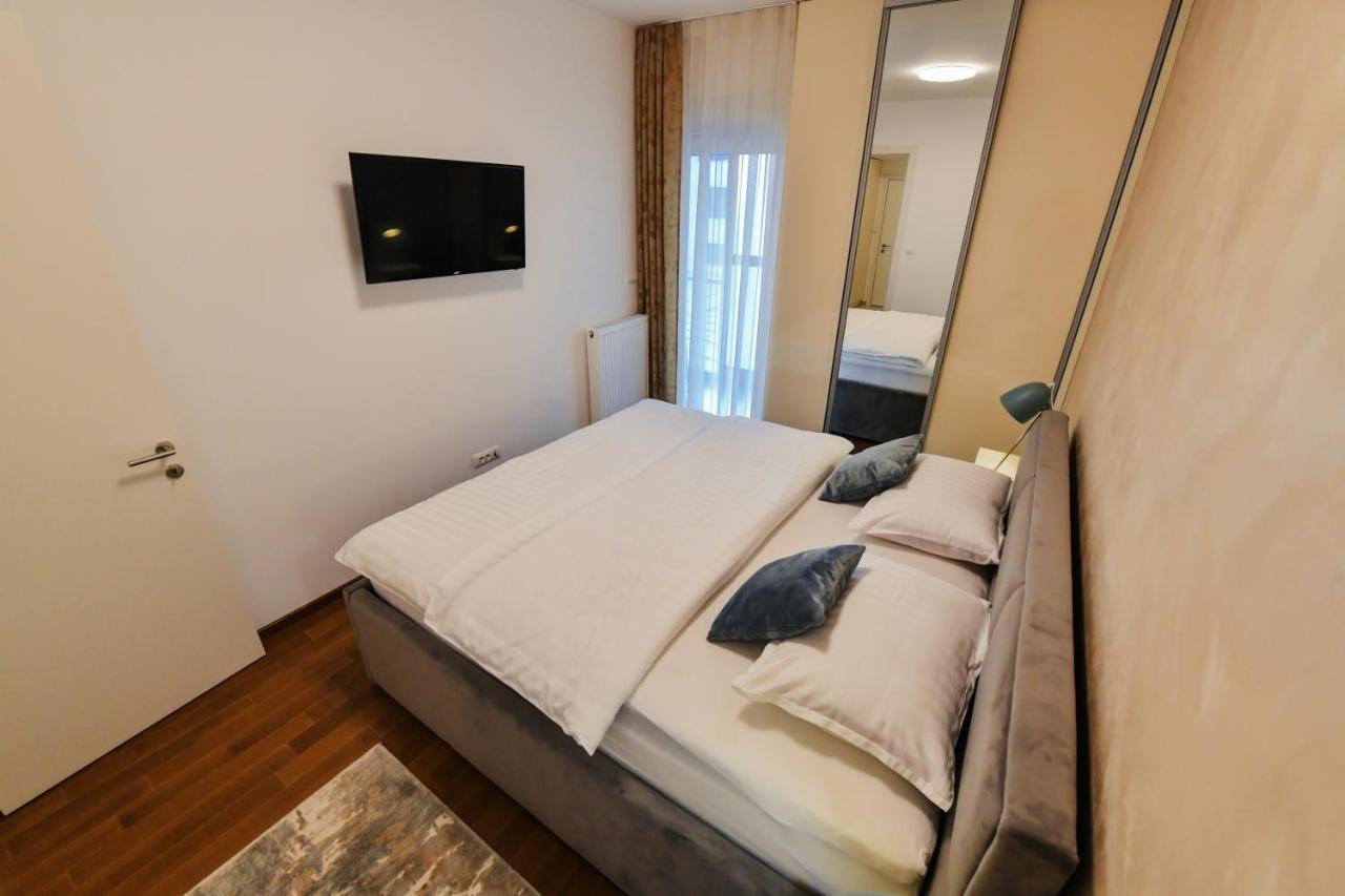 Apartment Lana Banja Luka Exteriör bild